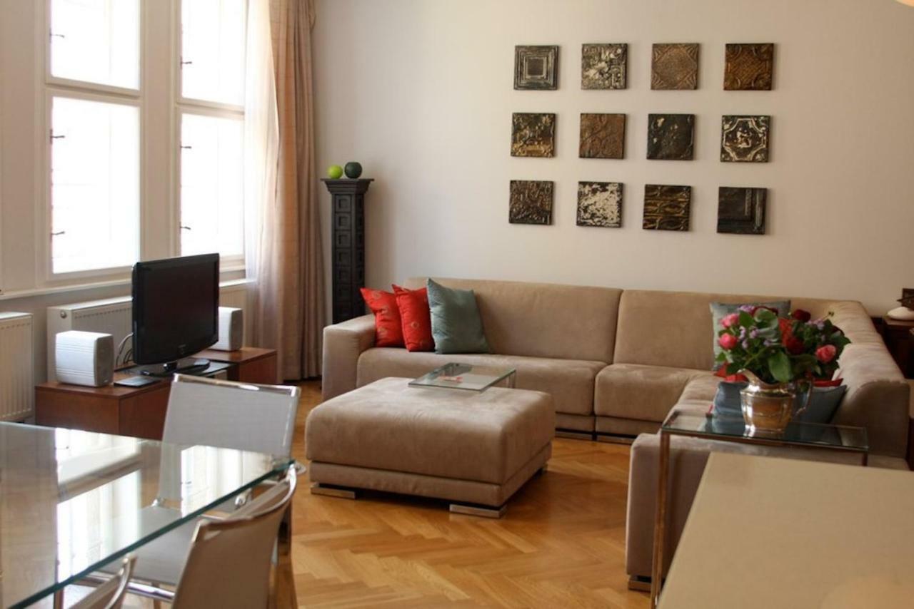 Spacious Elegance In The Heart Of Old Town Πράγα Εξωτερικό φωτογραφία