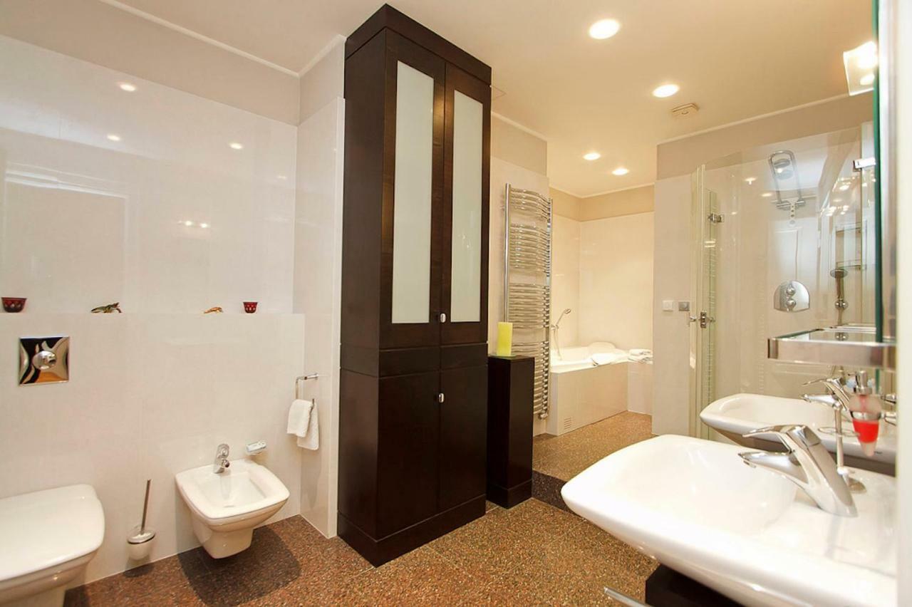 Spacious Elegance In The Heart Of Old Town Πράγα Εξωτερικό φωτογραφία